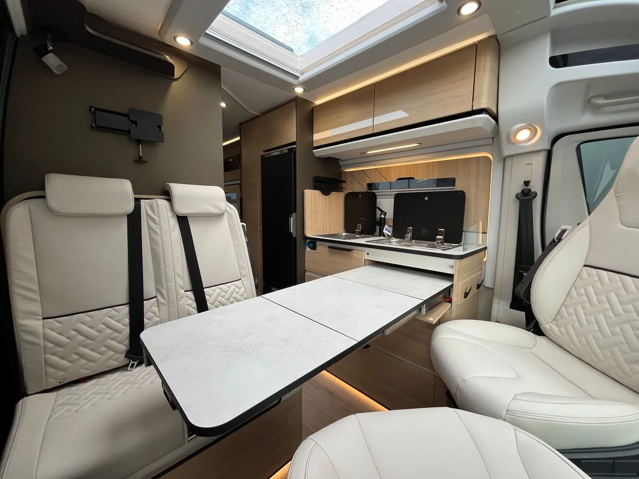 Fourgon aménagé - Campereve - 745 SAPHIR - 2027