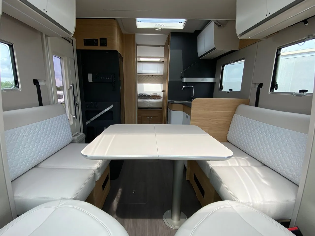 Camping-car - Adria - Matrix Plus 670 DC - 2024