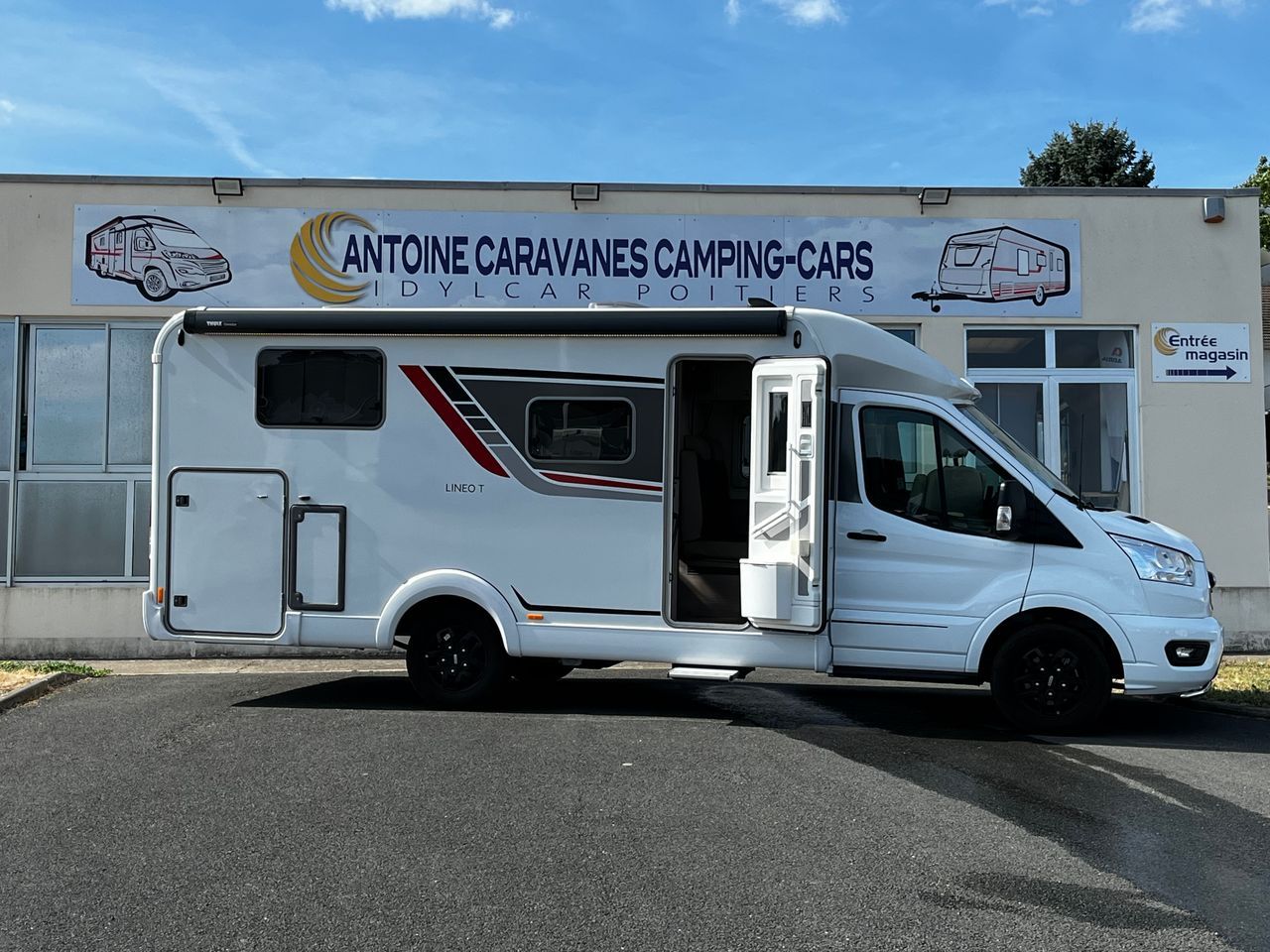 Camping-car BÜRSTNER LINEO ACTIVE T690G