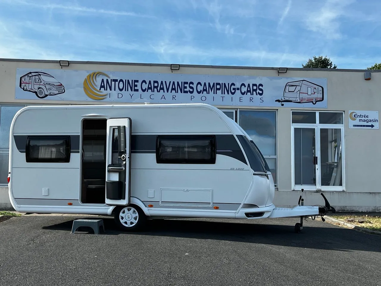 DE LUXE 460 UFe