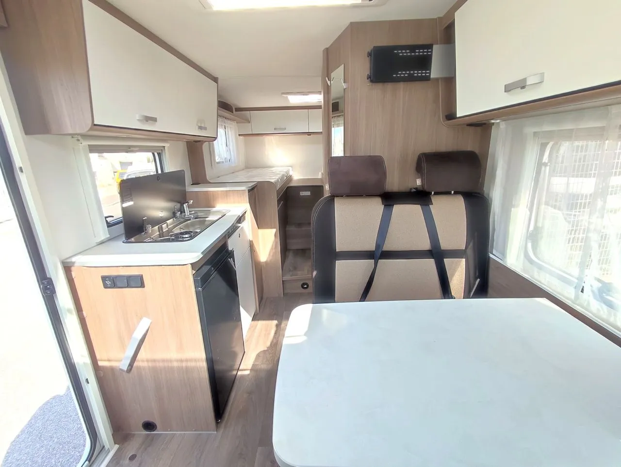 Camping-car - Carado - V337 - 2024