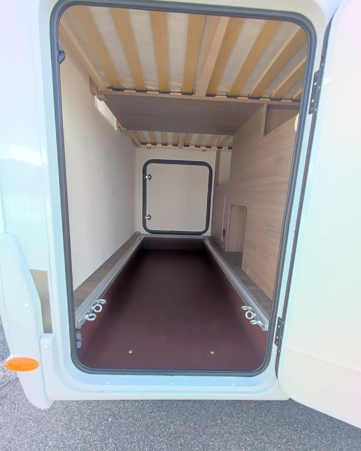Camping-car - Carado - V337 - 2024