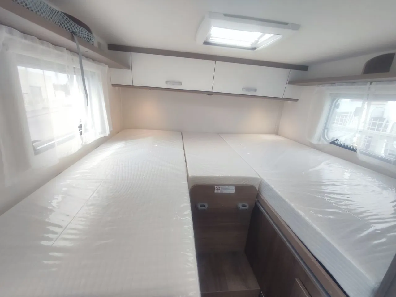 Camping-car - Carado - V 347 PRO - 2026