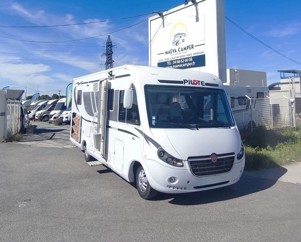 Camping-car PILOTE G 741