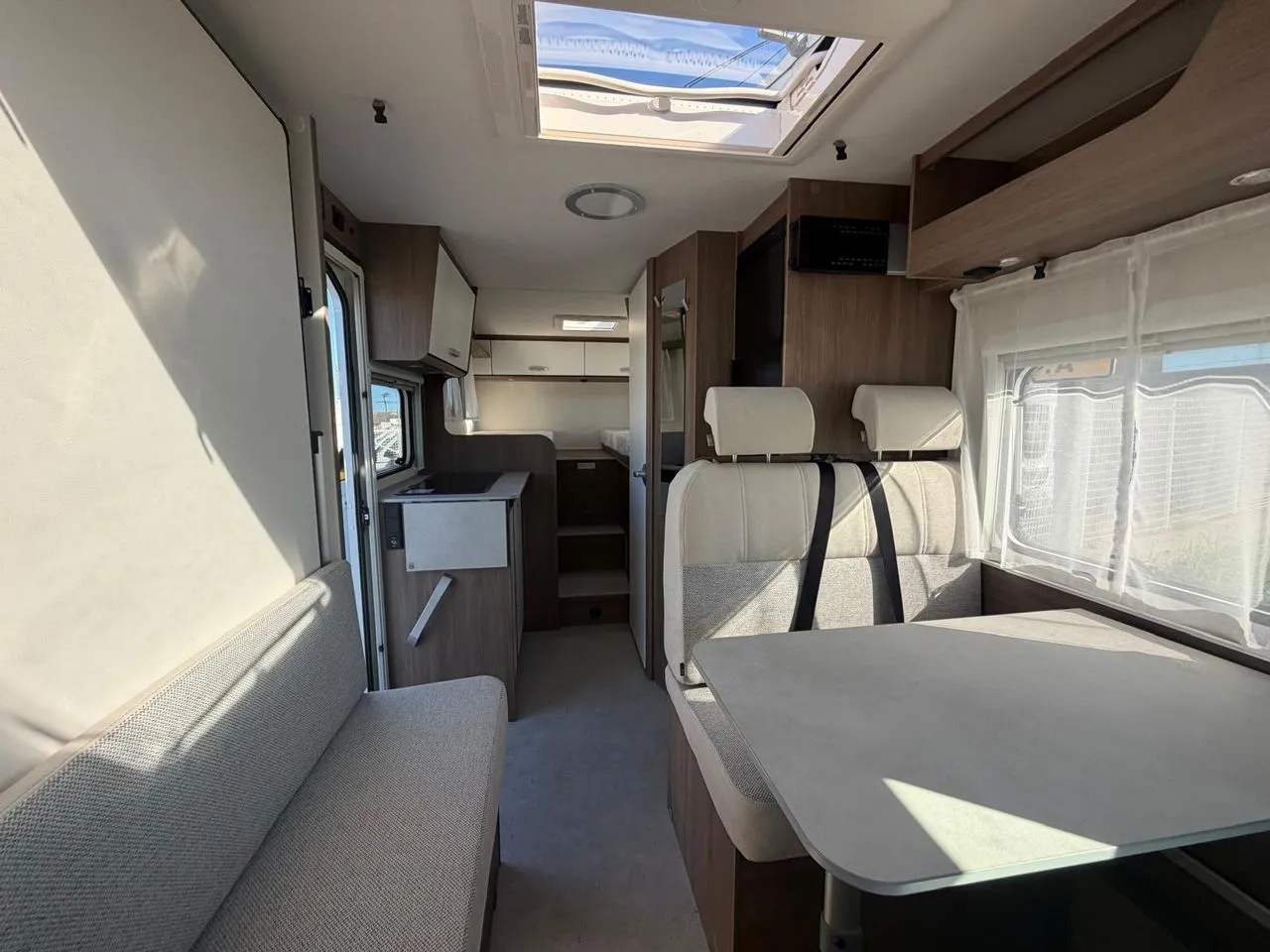 Camping-car - Carado - V347 - 2027