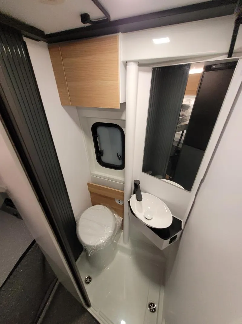 Fourgon aménagé - Adria - TWIN 640 SGX 60Y - 2026
