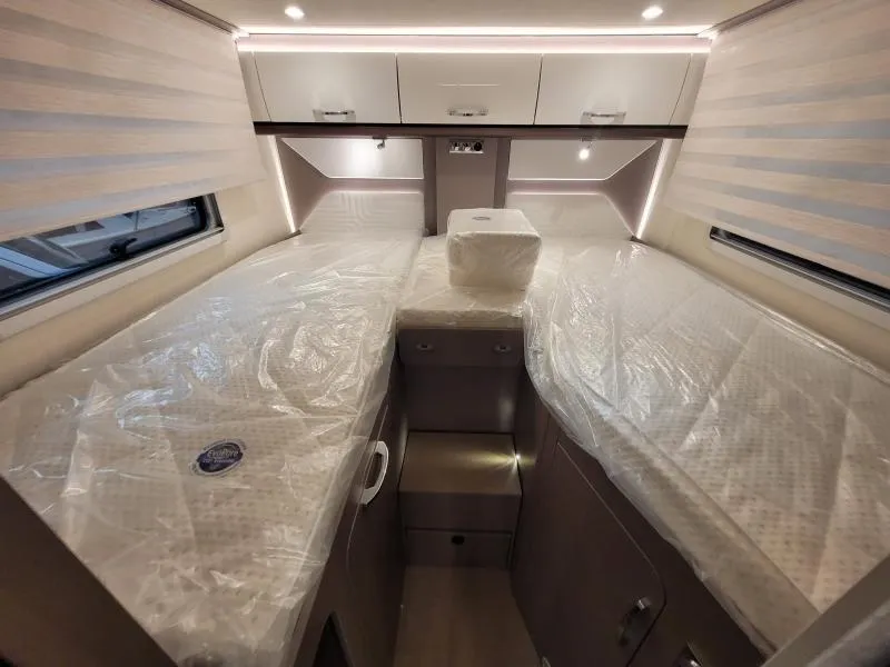Camping-car - Burstner - 727 G LYSEO TD PRIVILEGE