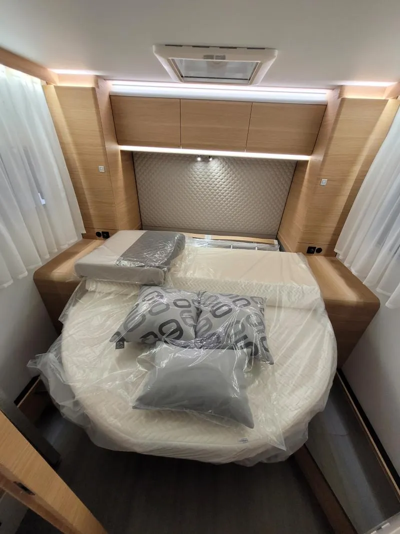 Camping-car - Adria - MATRIX 650 DC 60Y - 2025