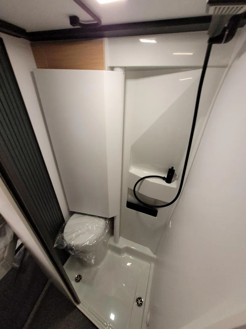 Fourgon aménagé - Adria - TWIN 640 SGX PTR 60Y - 2026