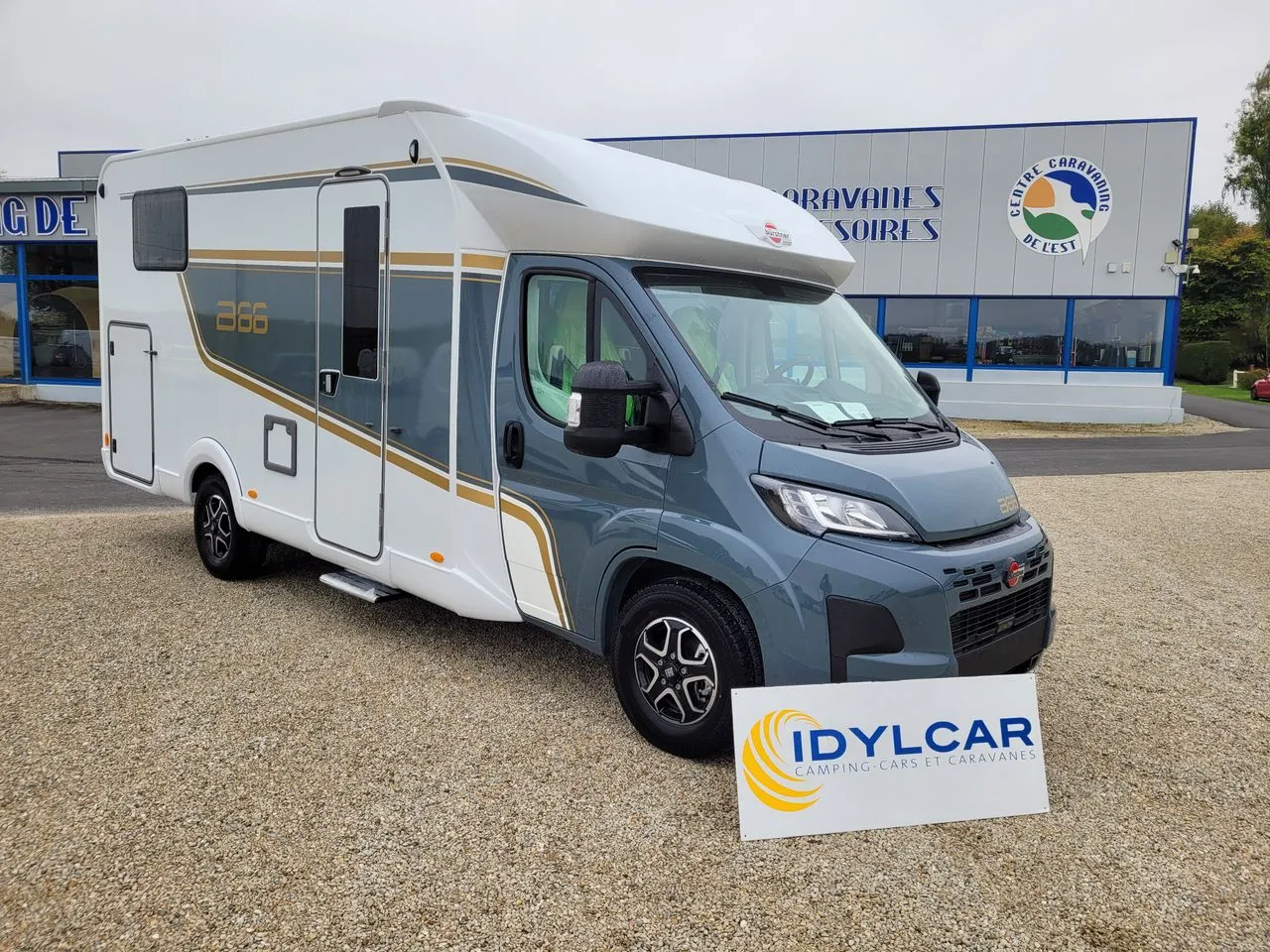 B66  LYSEO 690 TD
