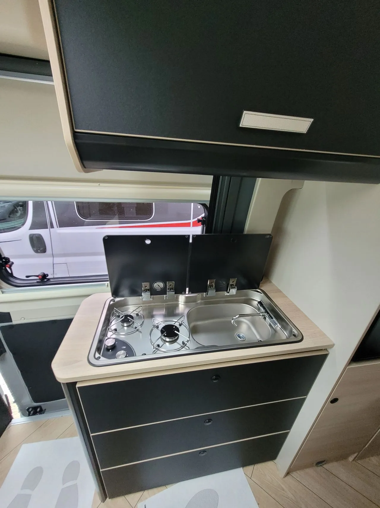 Fourgon aménagé - Chausson - V697 SPORT LINE - 2026