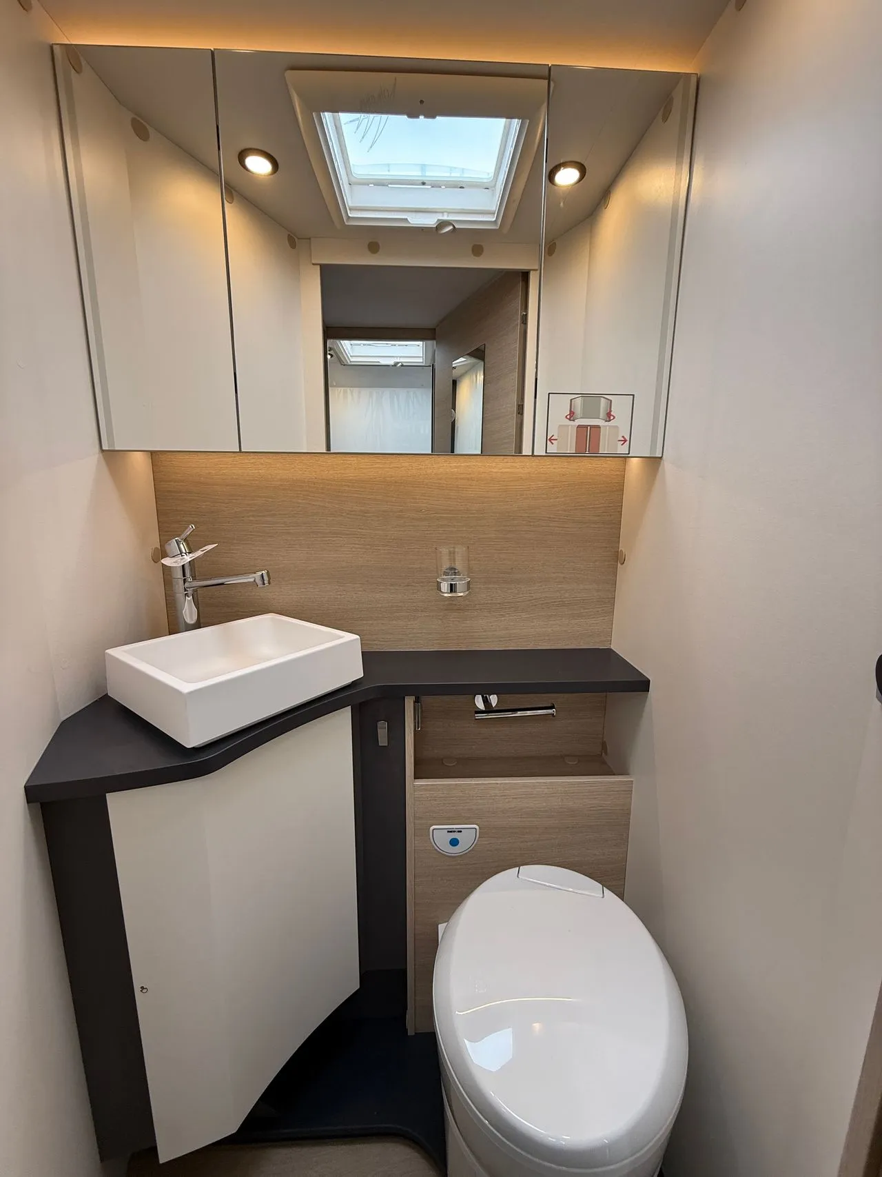 Camping-car - Rapido - C86i 65 ANS - 2026