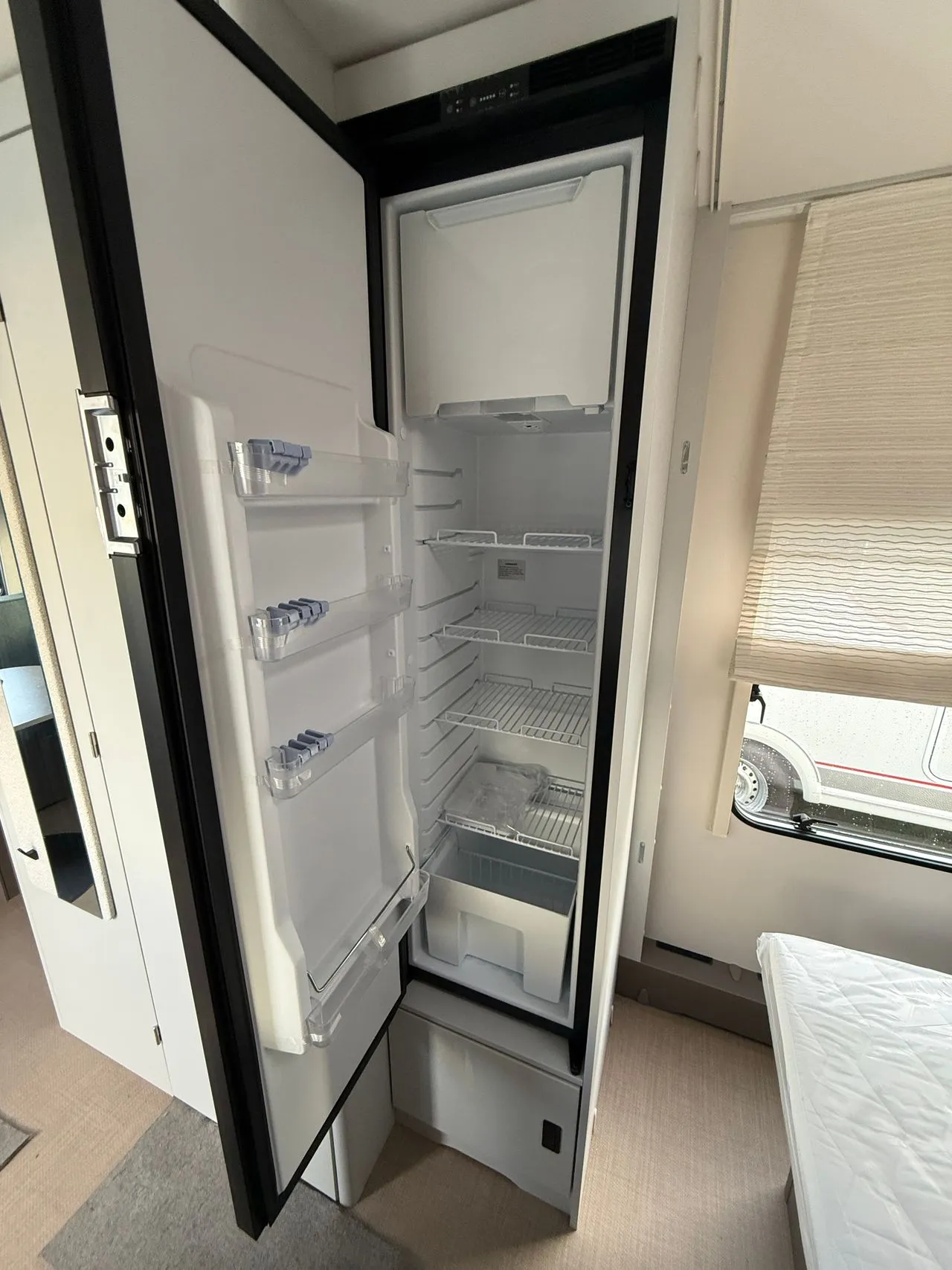 Caravane - Burstner - B66 485 TS - 2026