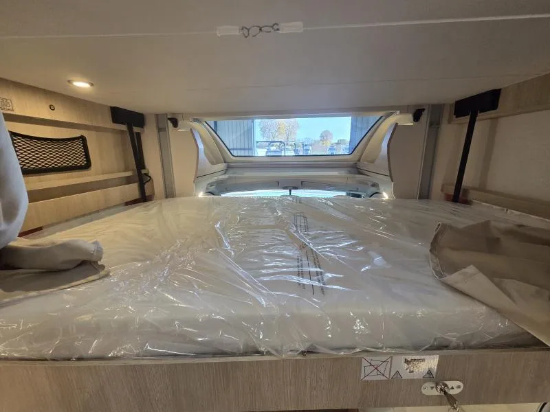 Camping-car - Rapido - 696F 65ANS - 2026