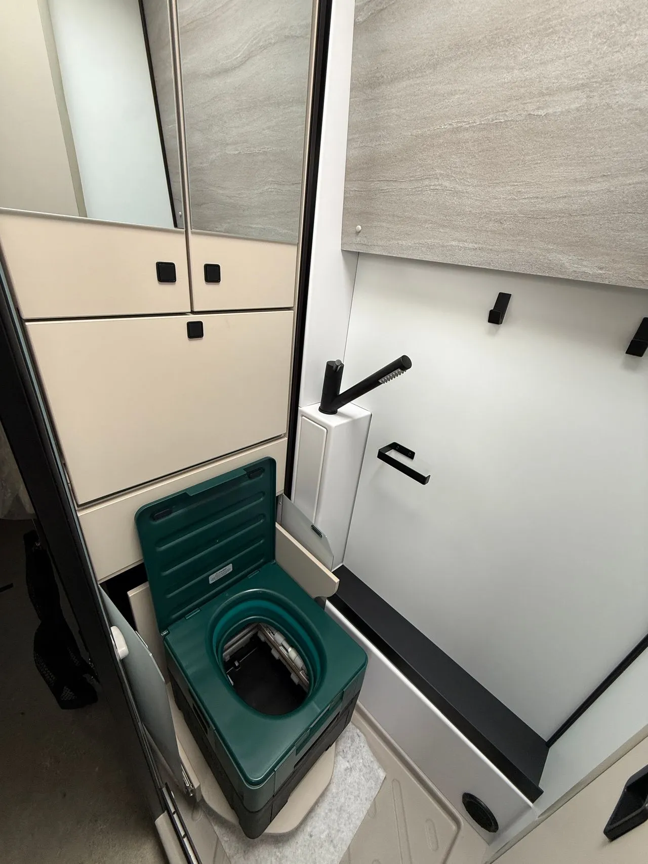 Fourgon aménagé - Burstner - HABITON HMX 6.0 - 2026