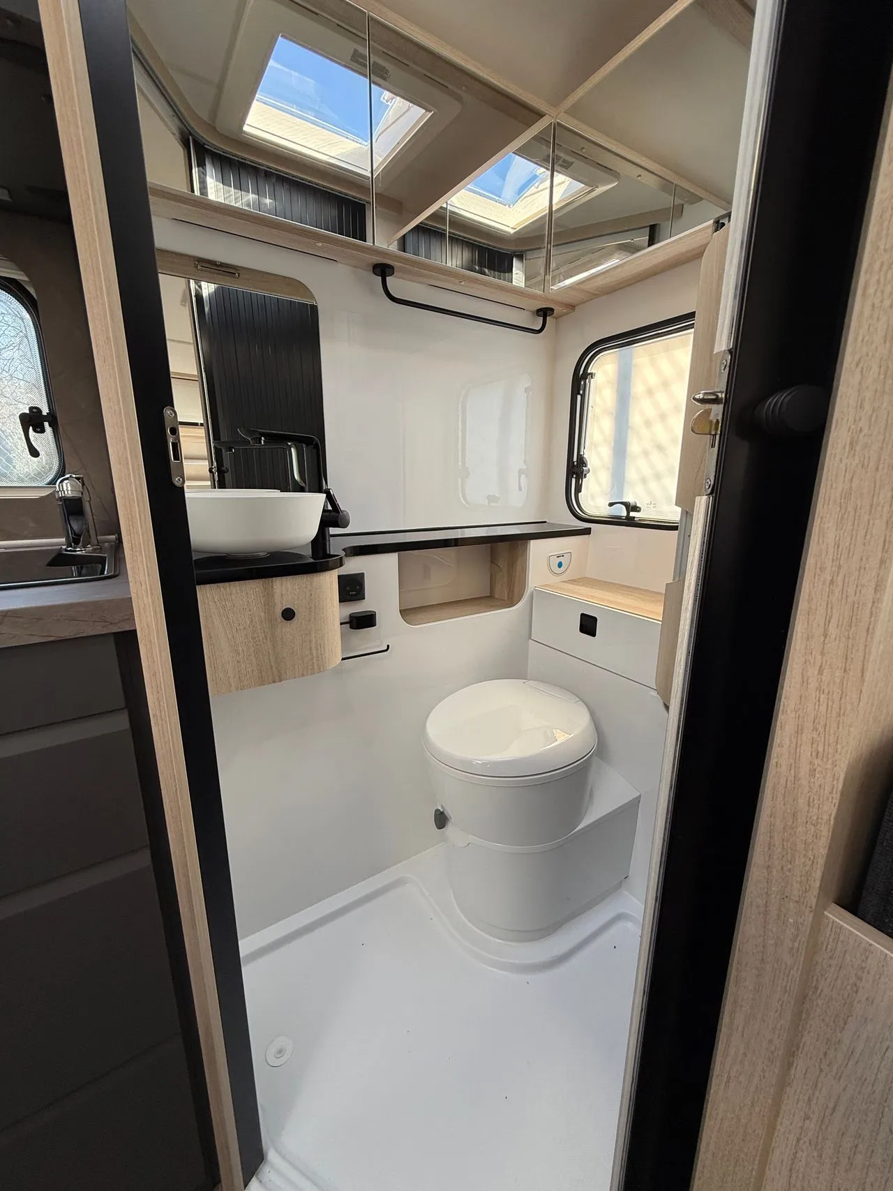 Caravane - Hobby - Hobby De Luxe 460 SFf - 2026