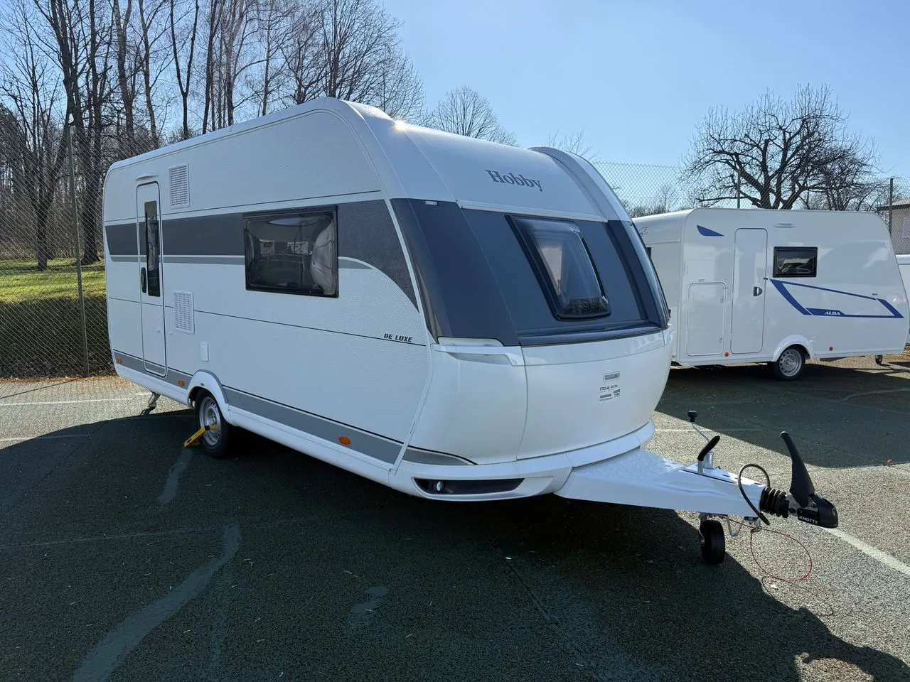 Hobby De Luxe 460 SFf