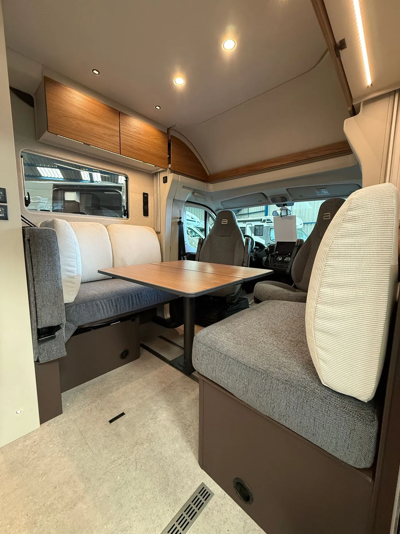 Camping-car - Burstner - SIGNATURE SFT 7.5 - 2026