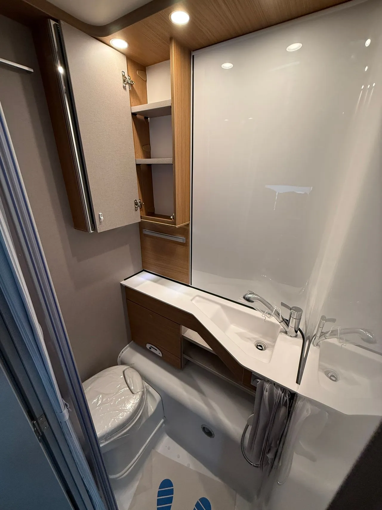 Caravane - Burstner - 535 TL AVERSO - 2025