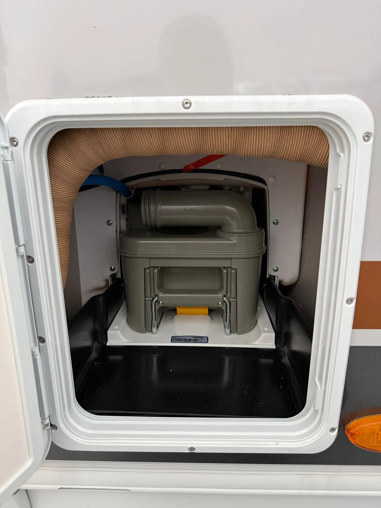 Caravane - Burstner - 535 TL AVERSO - 2025