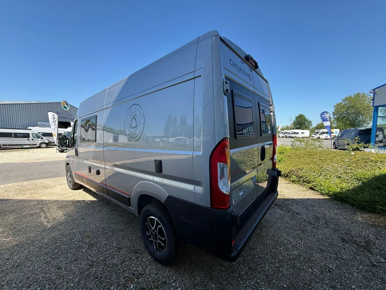 643 SAPHIR
