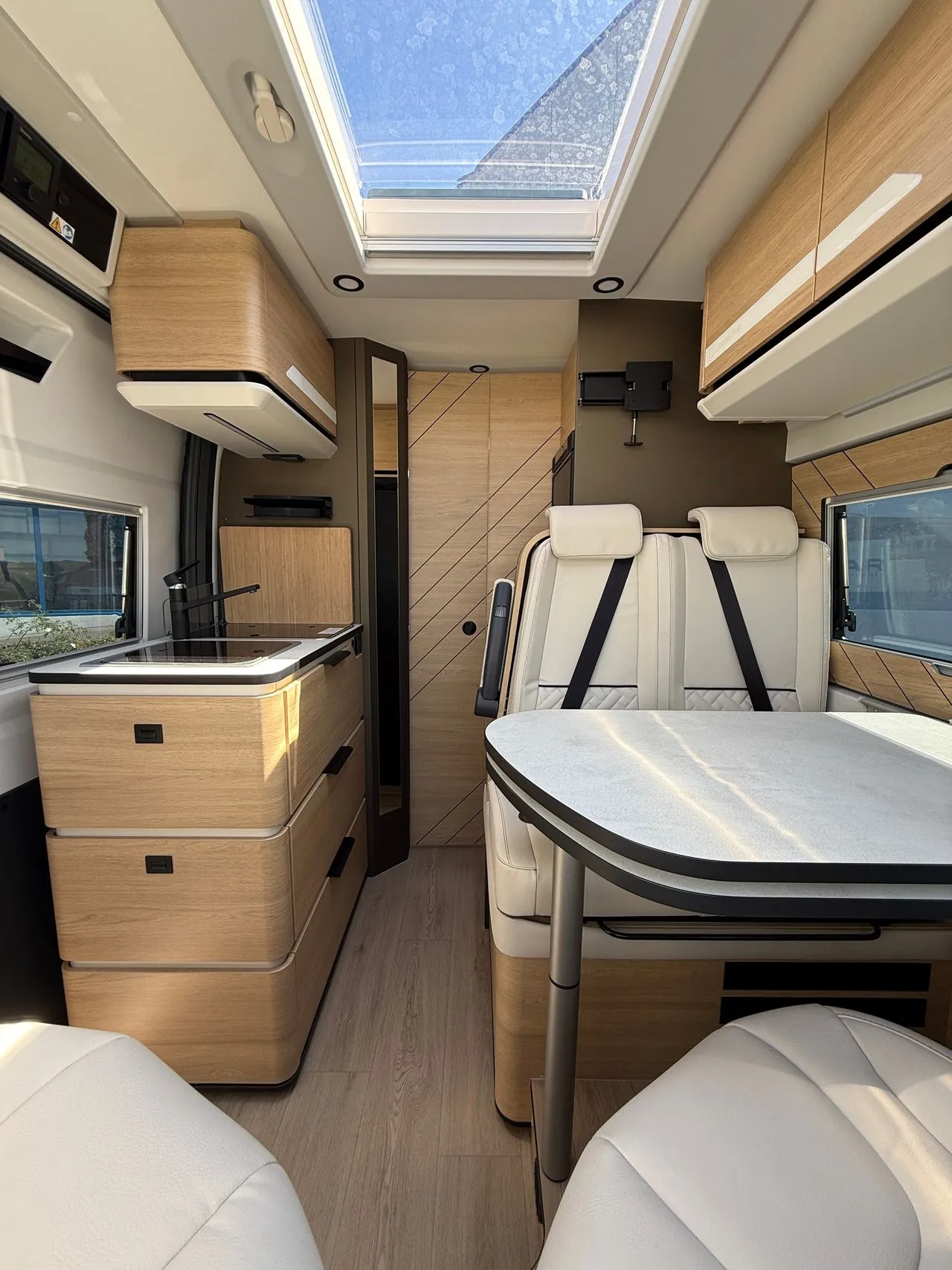 Fourgon aménagé - Campereve - 643 SAPHIR - 2026