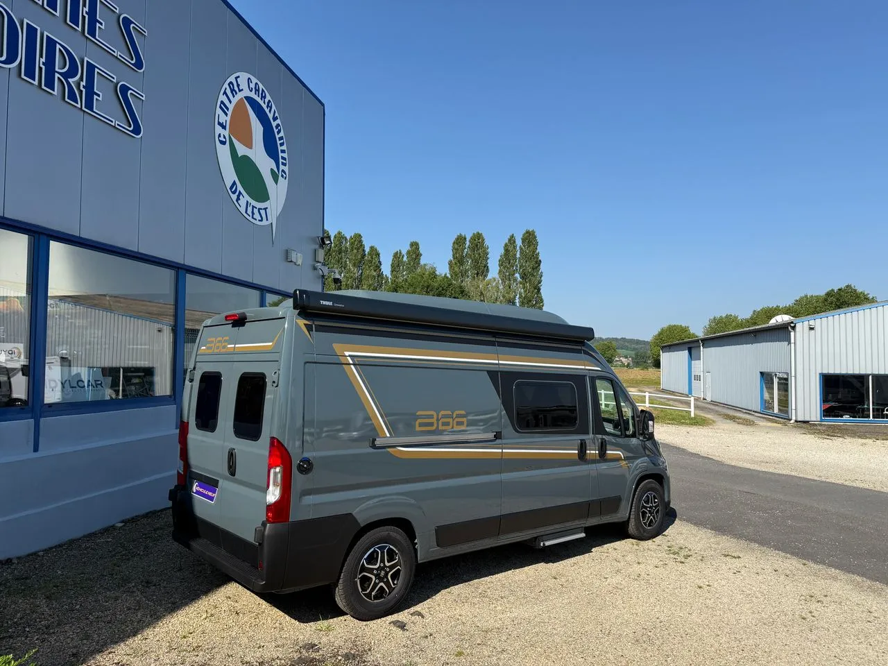Fourgon aménagé - Burstner - B66 C600 - 2026
