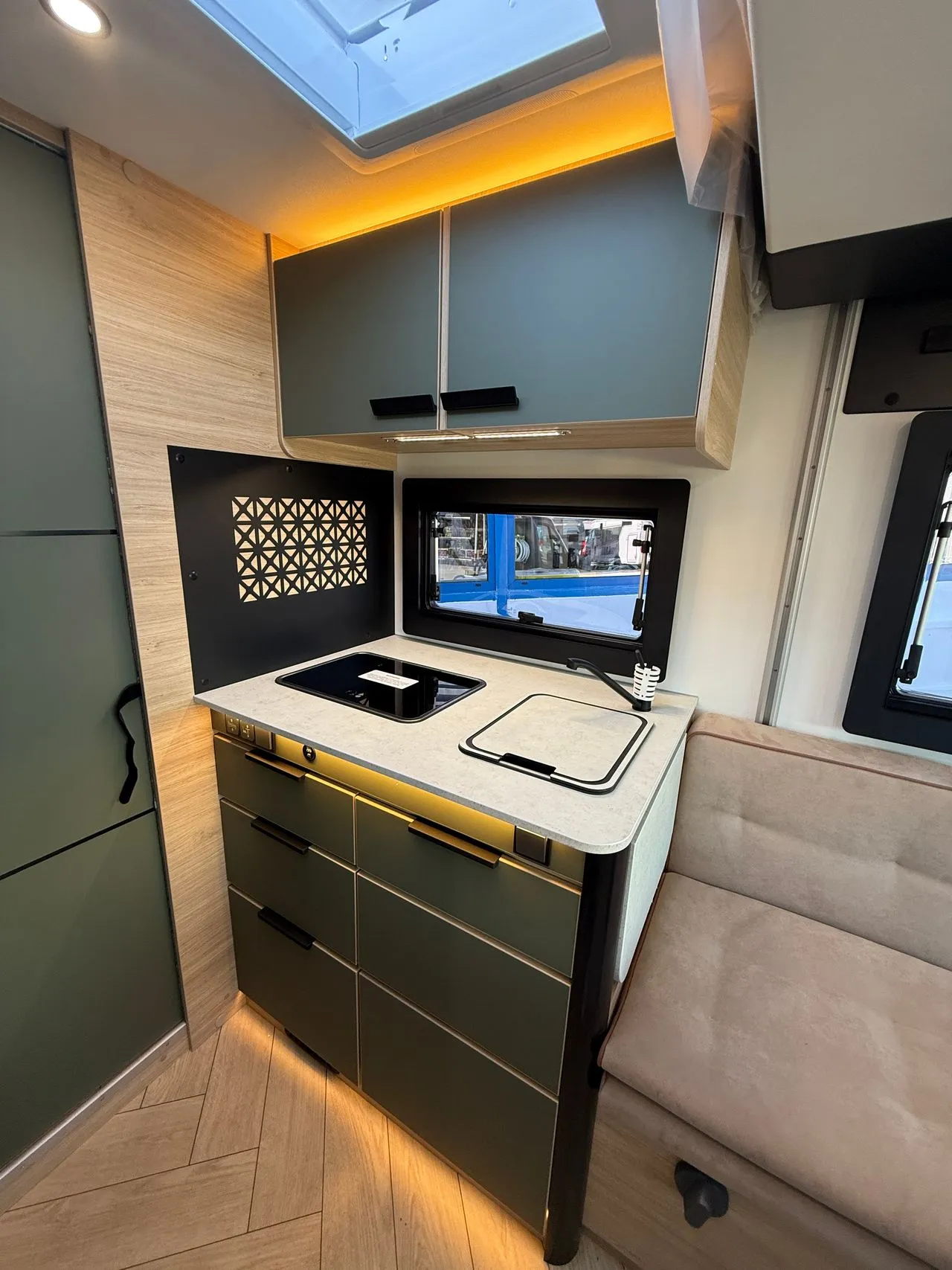 Camping-car - Chausson - X640 EXCLUSIVE LINE - 2027