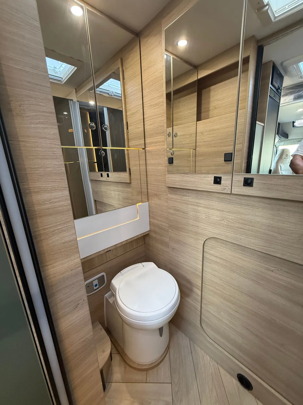 Camping-car - Chausson - X640 EXCLUSIVE LINE - 2027