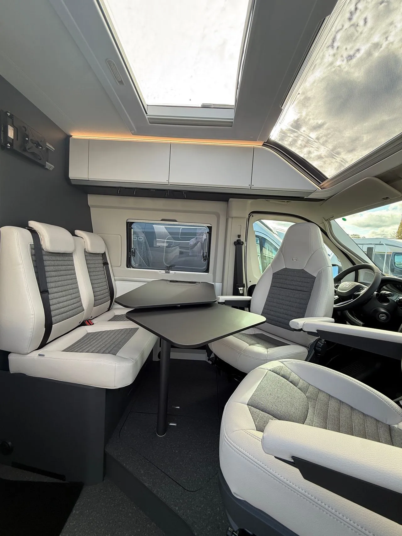 Fourgon aménagé - Adria - TWIN SUPREME 640 SGX - 2027