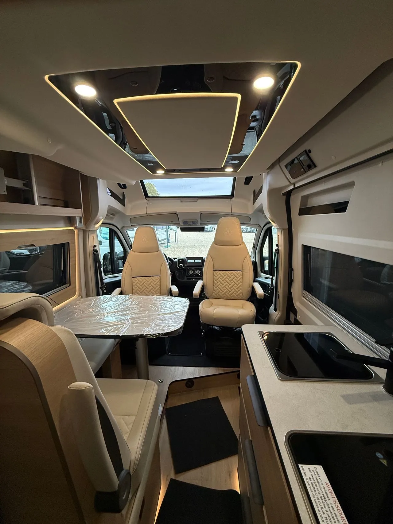 Fourgon aménagé - Campereve - CAMPER VAN XL - 2027