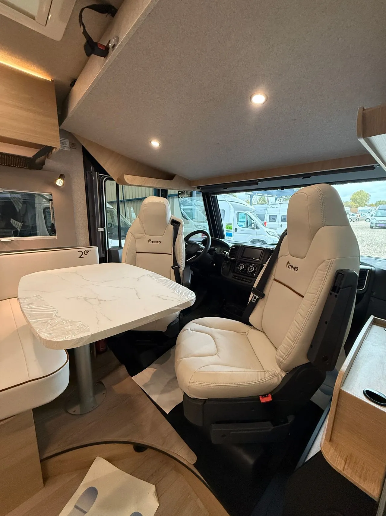 Camping-car - Itineo - CJ 660 20 ANS - 2027