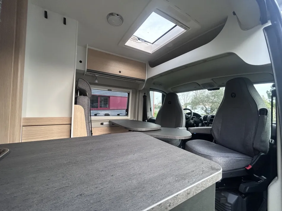Fourgon aménagé - Sunlight - CLIFF 600 - 2026