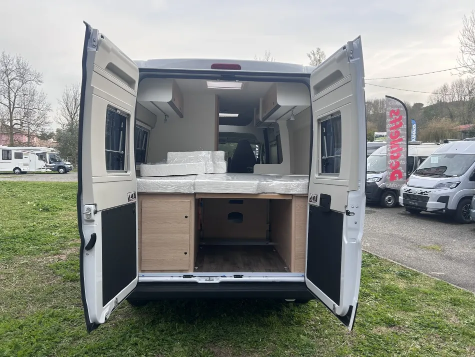 Fourgon aménagé - Sunlight - CLIFF 600 - 2026