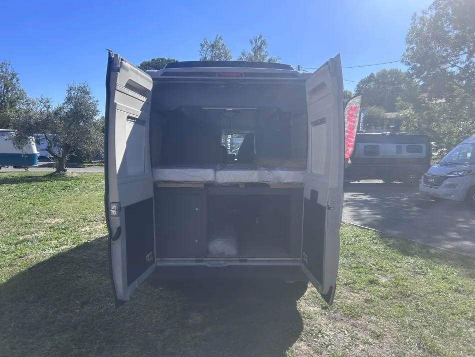 Fourgon aménagé - Laika - KOSMO CV60 - 2025