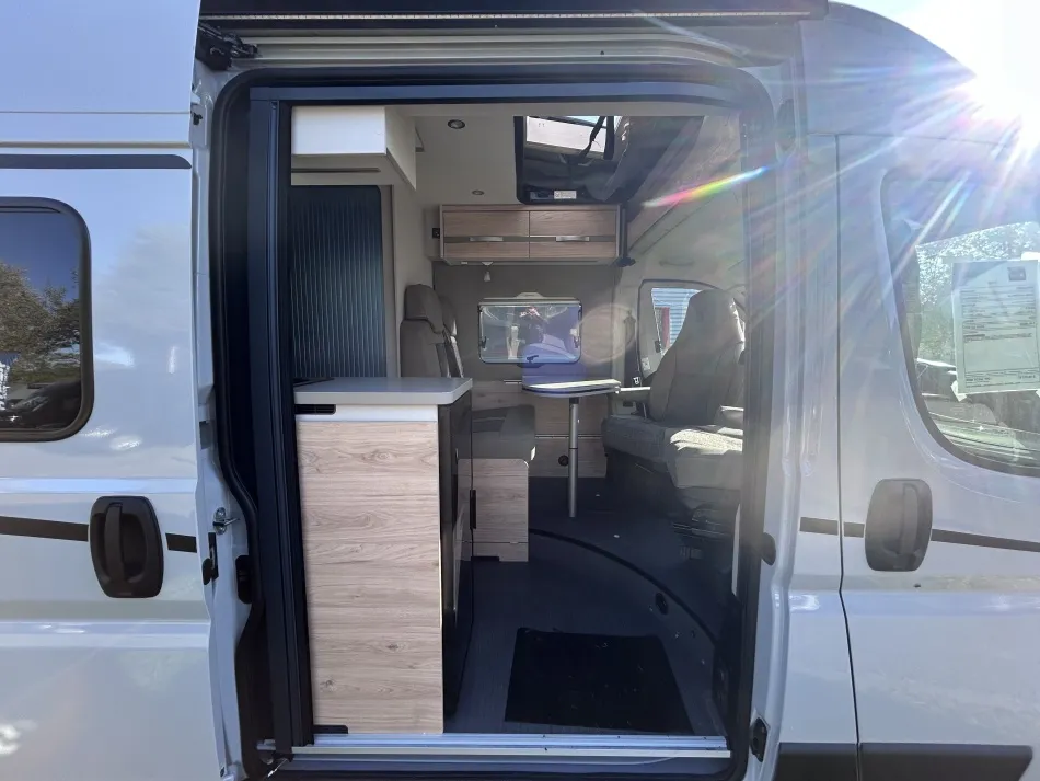 Fourgon aménagé - Dethleffs - GLOBETRAIL 600 DS - 2025