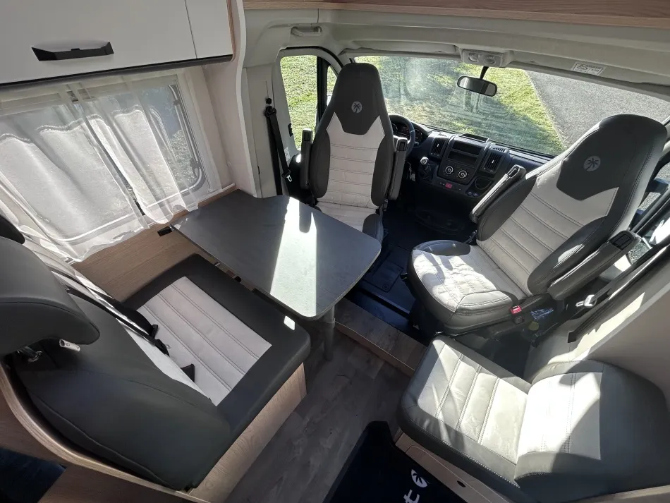 Camping-car - Sunlight - V60 AVENTURE EDITION - 2024