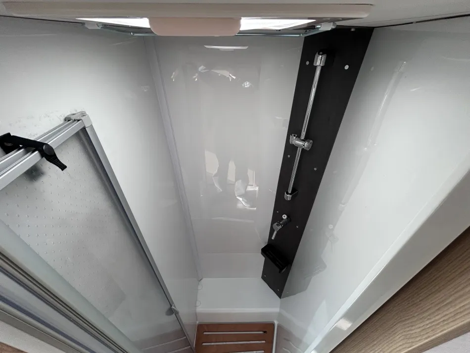 Camping-car - Sunlight - T 69 LC ADVENTURE BOITE AUTO - 2025