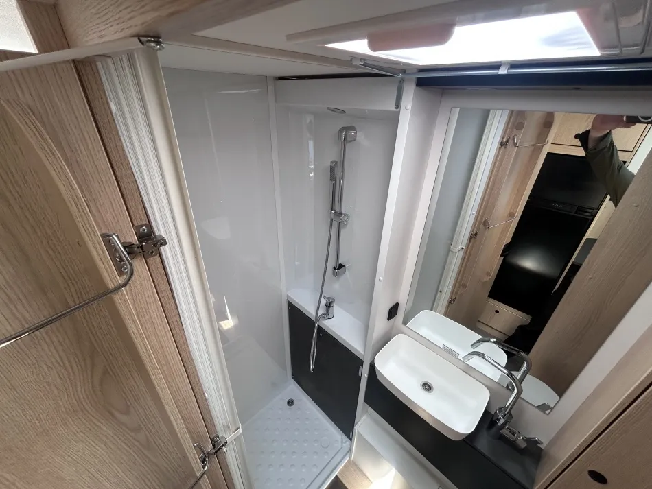 Camping-car - Sunlight - A 68 - 2026