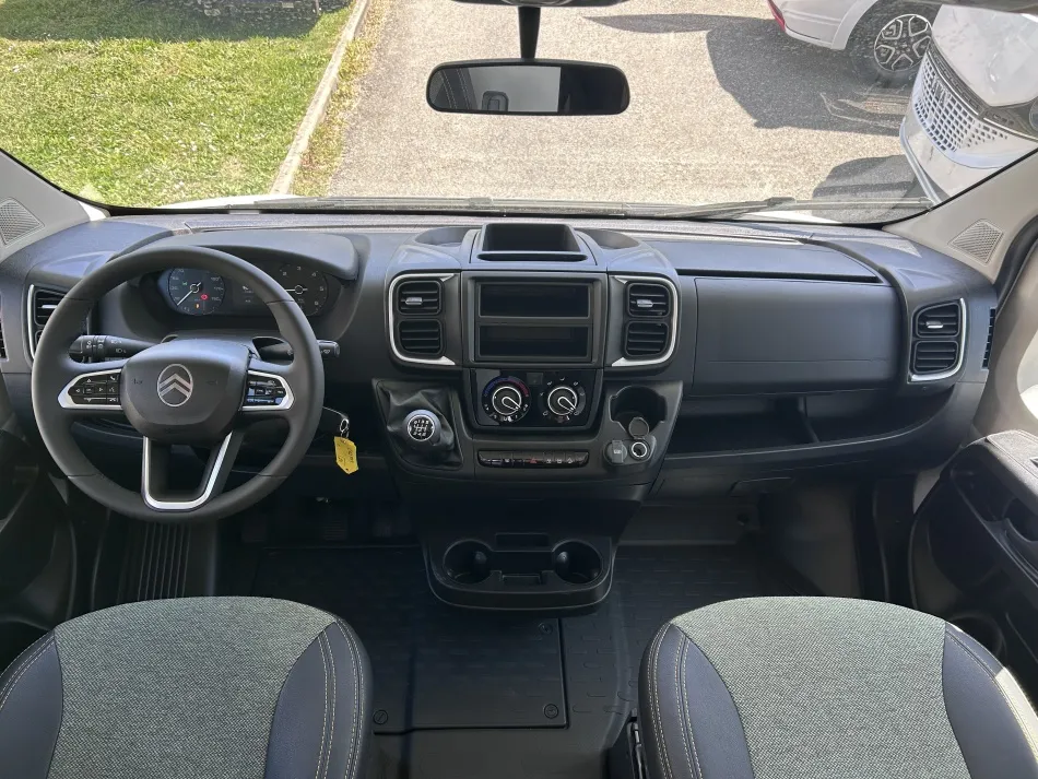 Camping-car - Sunlight - A 68 - 2026