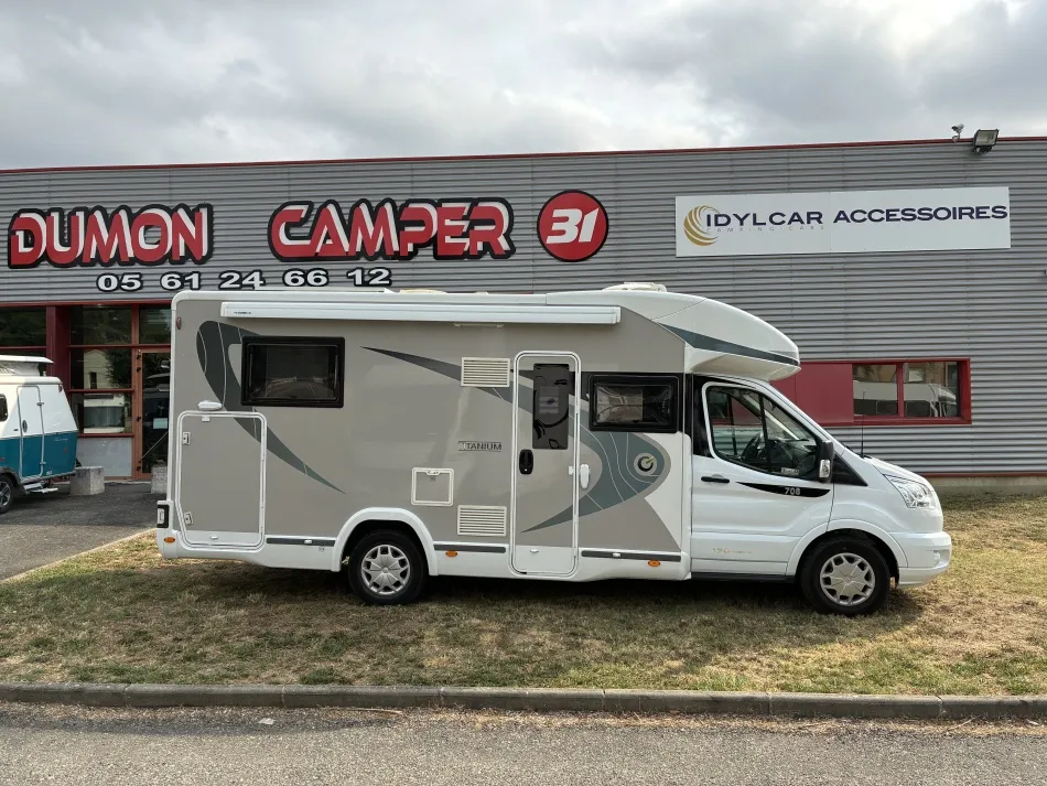Camping-car occasion – Profilé — Camping-car profilé