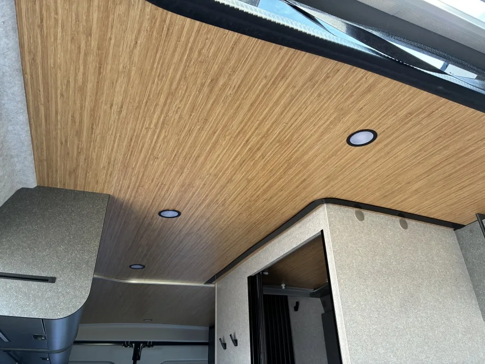Fourgon aménagé - Hymer - REDWOOD 601 EXPLORER - 2027