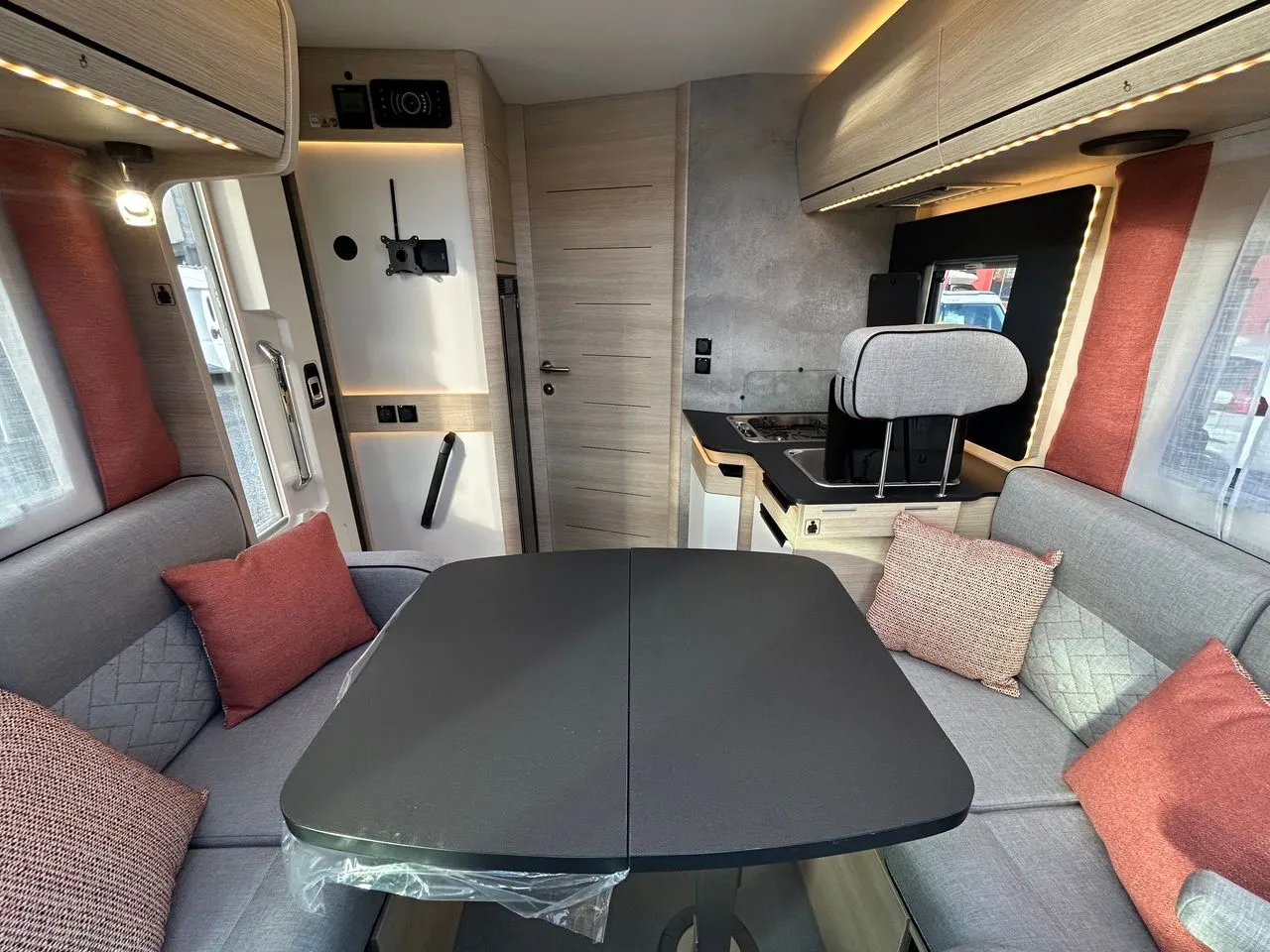Camping-car - Rapido - C86 NIGHT EDITION - 2025