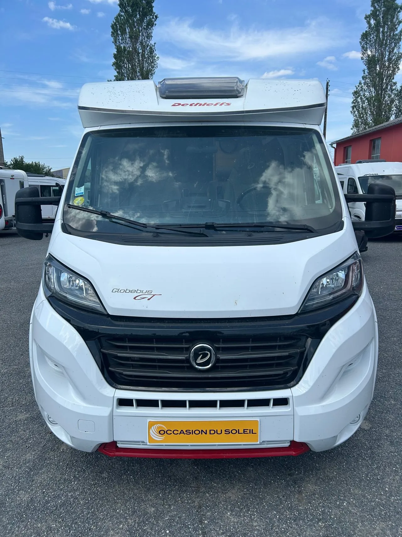 GLOBEBUS T1