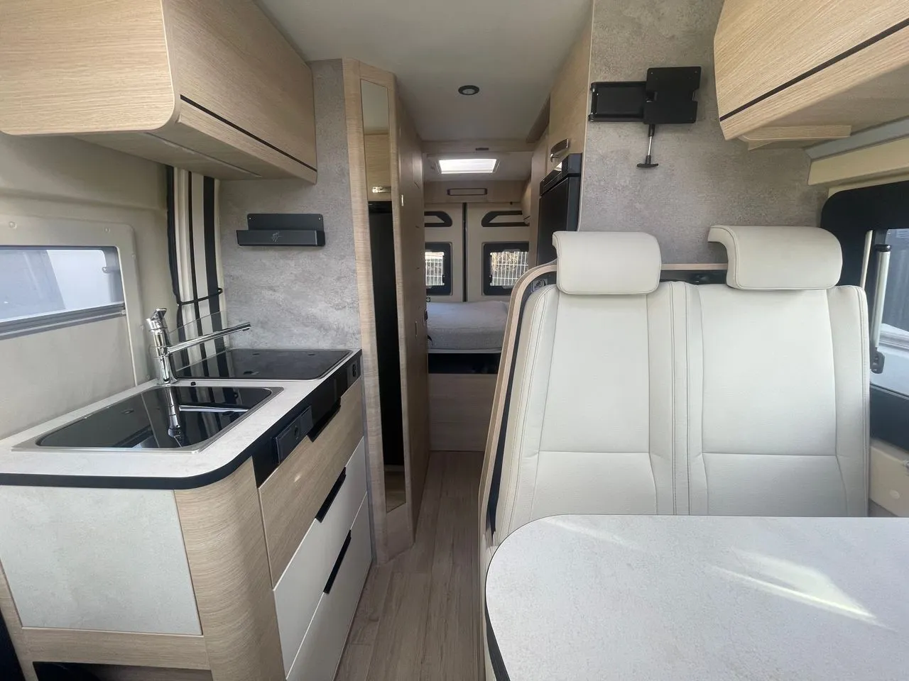 Fourgon aménagé - Rapido - V55 - 2026