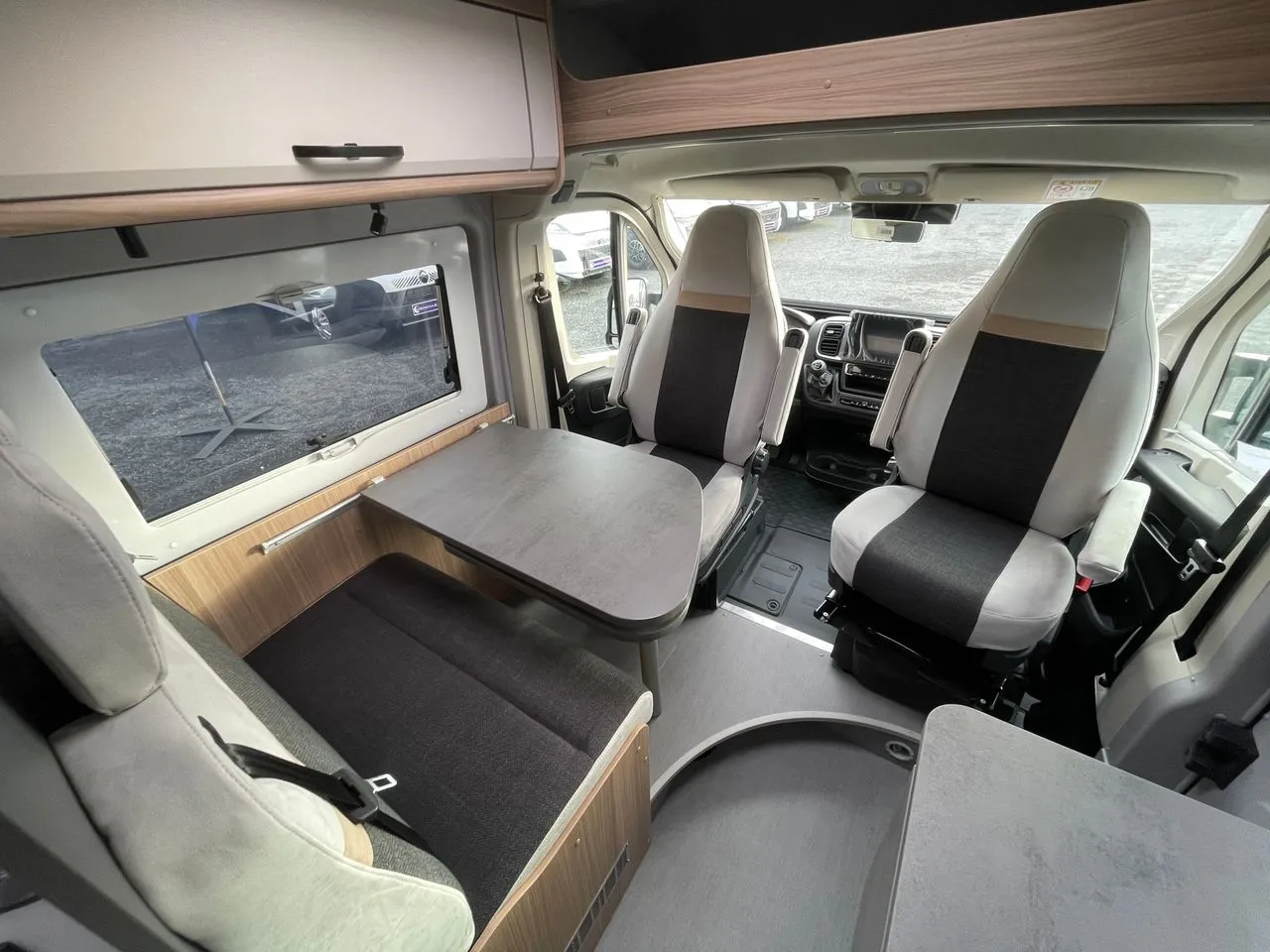 Fourgon aménagé - Possl - SUMMIT 600 PLUS French Edition - 2026