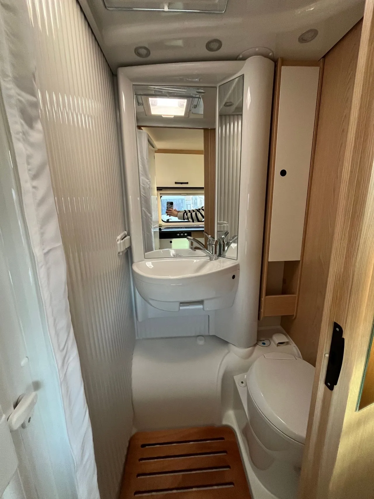 Camping-car - Sunlight - V67S - 2026