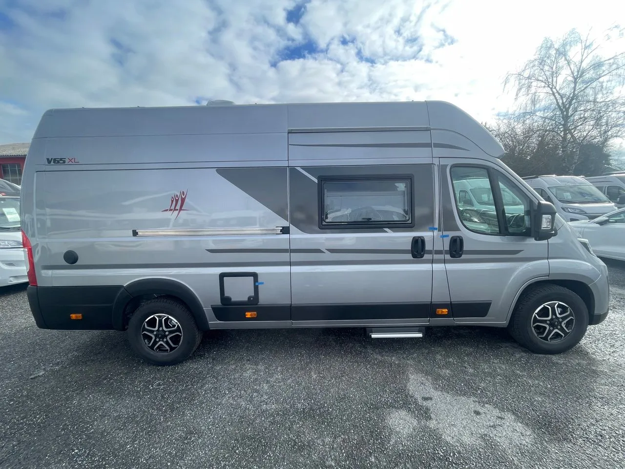 Fourgon aménagé - Rapido - V65 XL - 2026