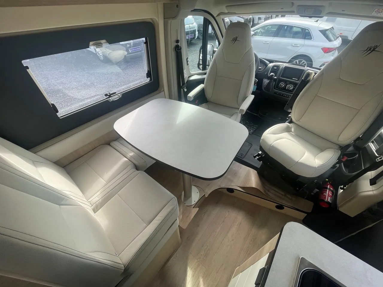 Fourgon aménagé - Rapido - V65 XL - 2026