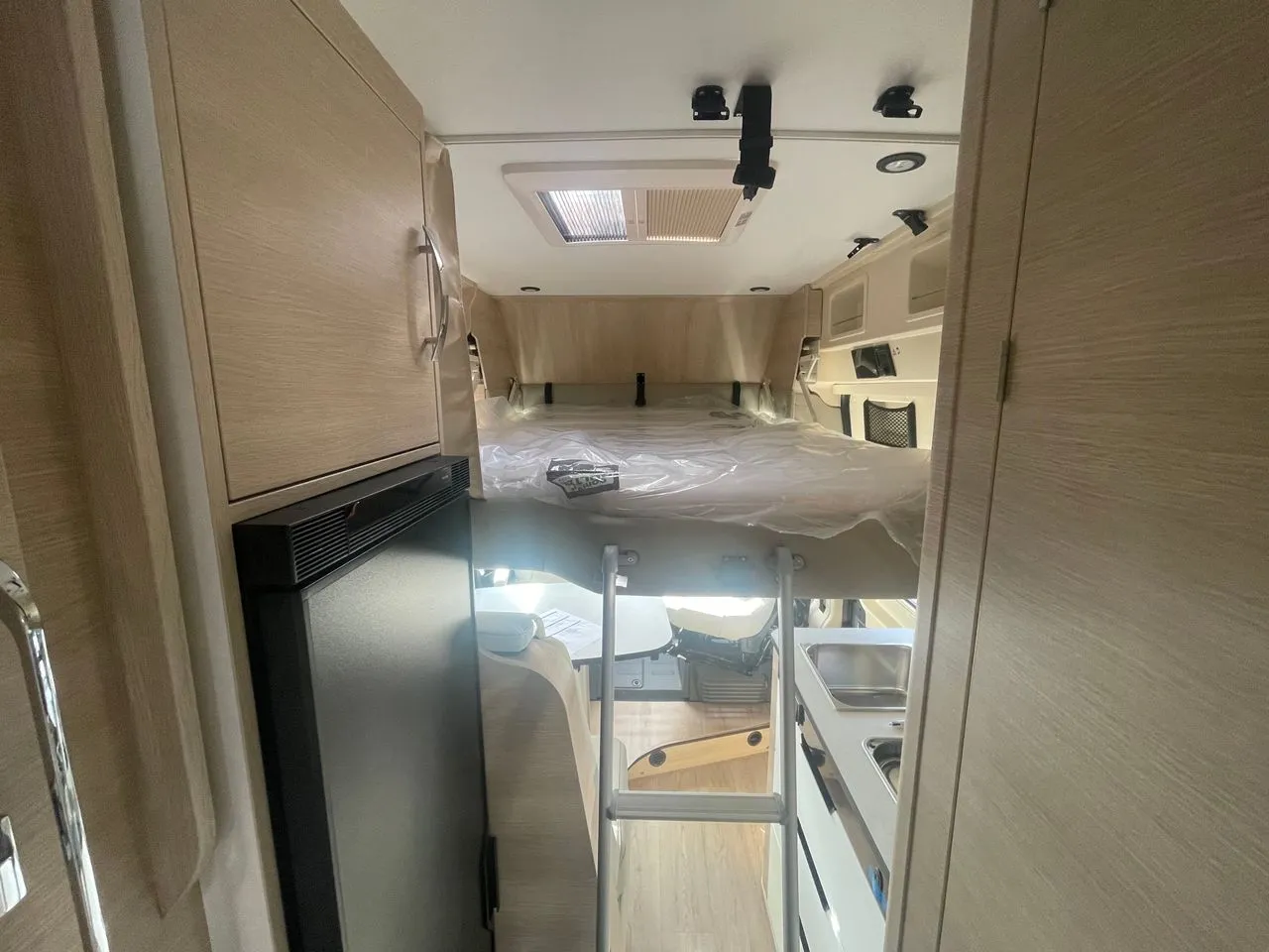 Fourgon aménagé - Rapido - V65 XL - 2026